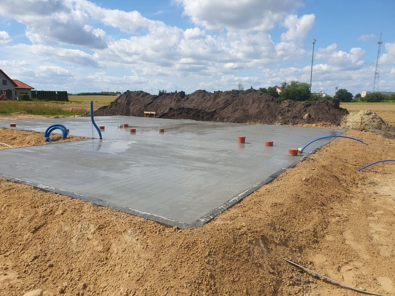 Radziejów: Płyta ze zbrojeniem tradycyjnym